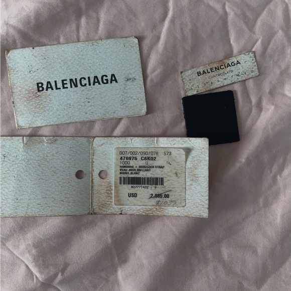 BALENCIAGA TRIANGLE BAG - Picture 5 of 7